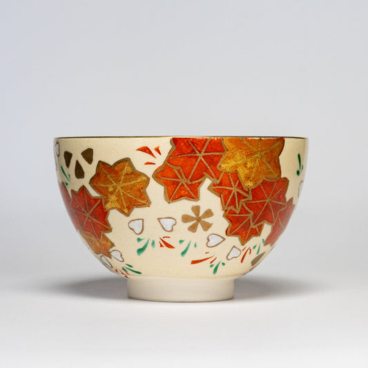Matcha Bowl “Ninsei-style Cherry Blossoms and Autumn Leaves”