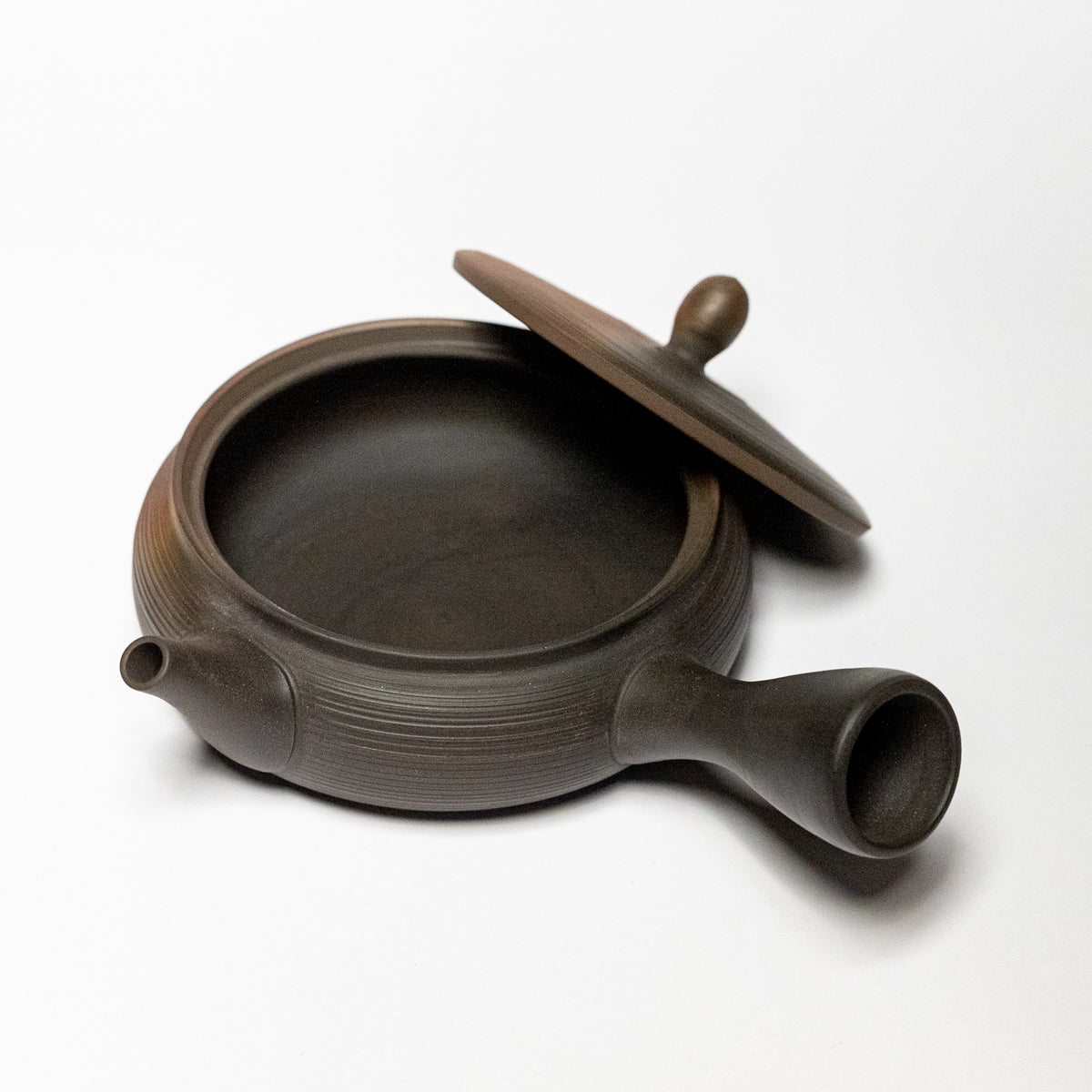 Tokoname Ware Flat Teapot By Gyokko Kiln