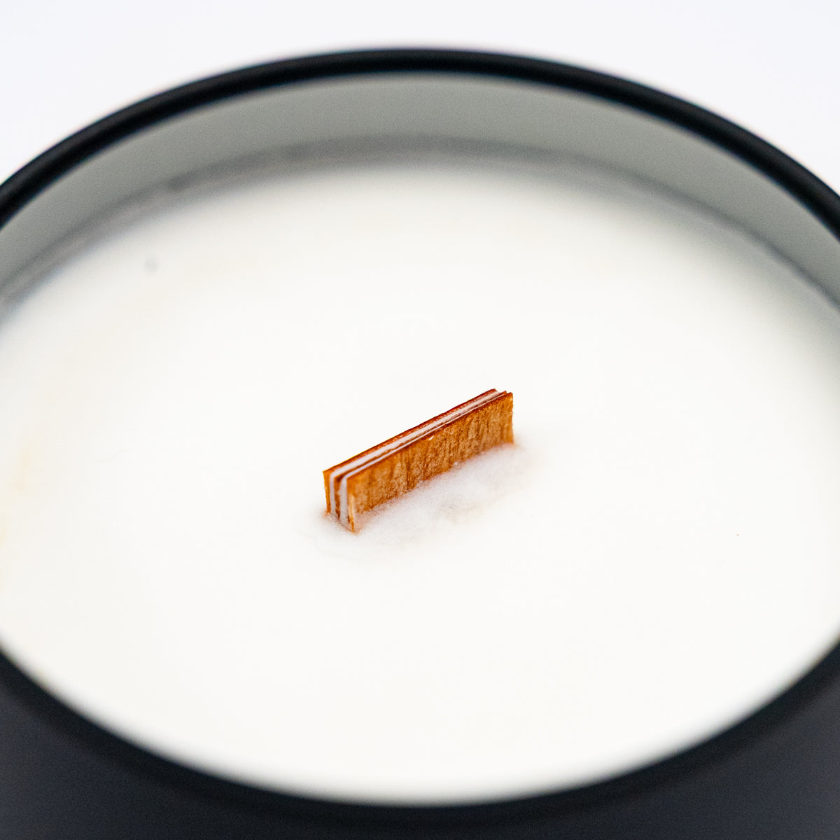 izuko fragrance Hiba & Yuzu Wood Wick Aroma Candle